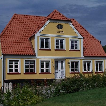 Mollehusets Bed & Breakfast Nordborg Exterior photo